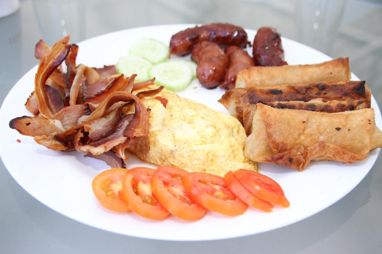 Victoria'S Bed & Breakfast ปูแอร์โตกาเลรา ภายนอก รูปภาพ