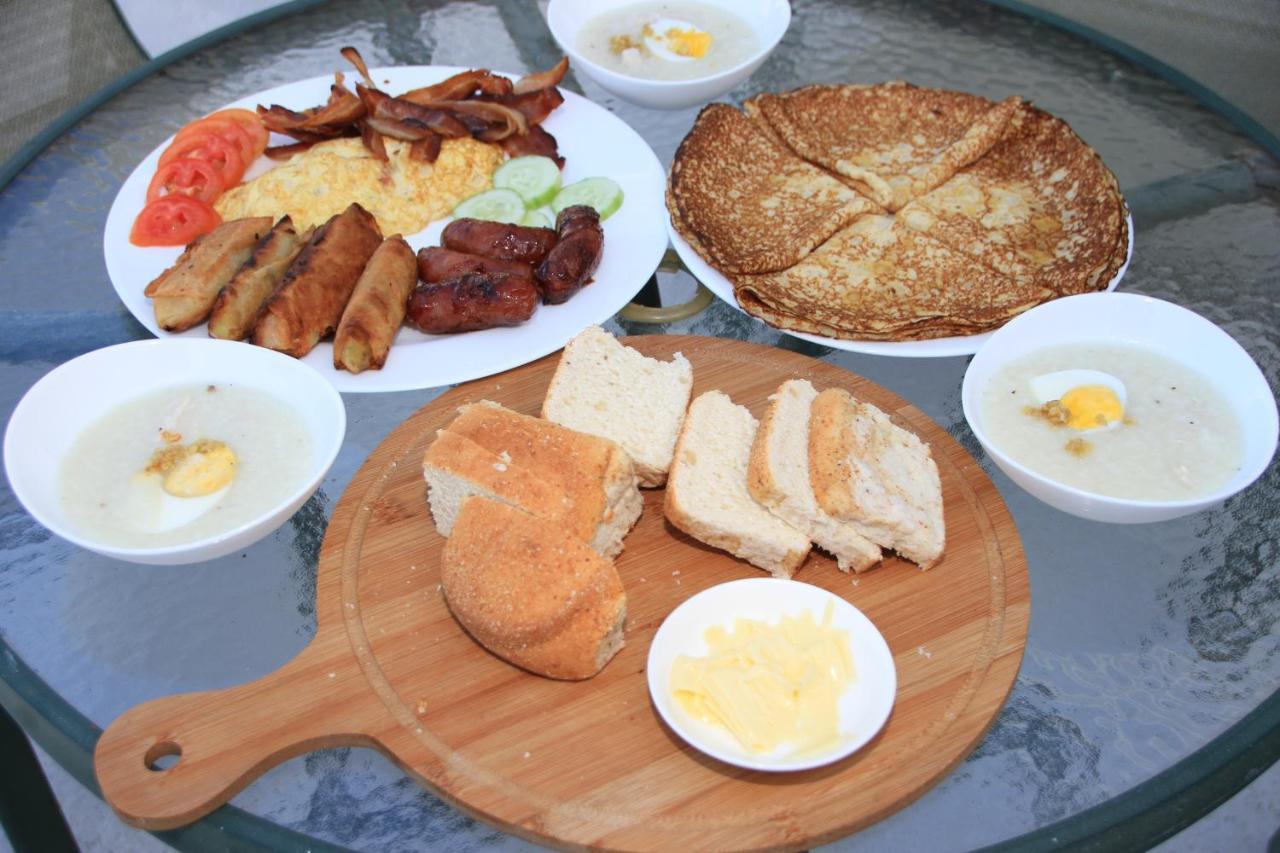 Victoria'S Bed & Breakfast ปูแอร์โตกาเลรา ภายนอก รูปภาพ